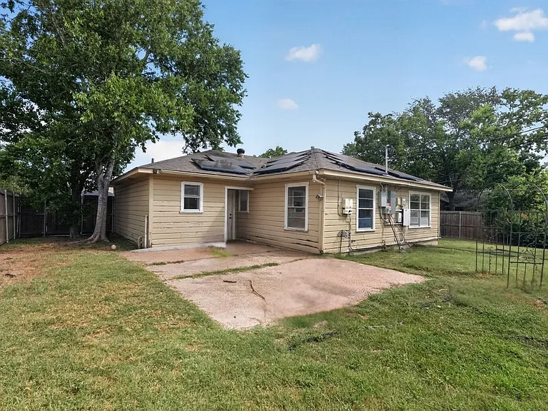 725 Mary Lake Dr — Photo 28