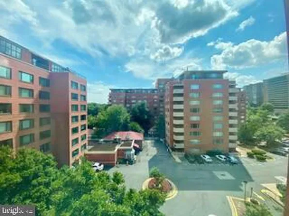 1021 Arlington Blvd APT 904, Arlington, VA 22209