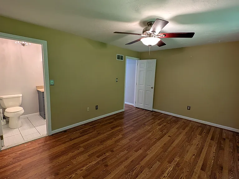 19 Country Village Way — Photo 4