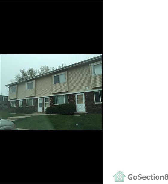 1st image of 5886 Creekview Ct W #C
