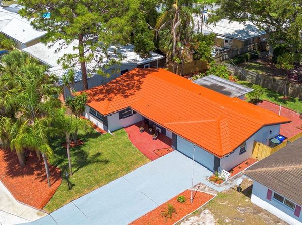 2156 Greenbriar Blvd, Clearwater, FL 33763