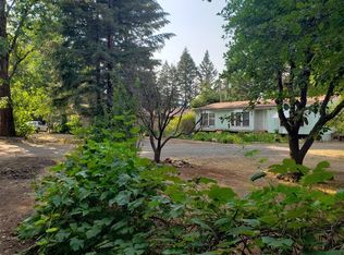 283 S Old Stage Rd, Cave Junction, OR 97523