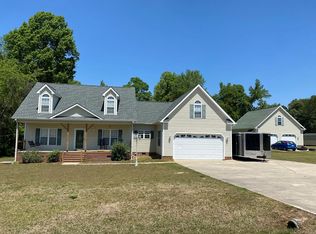 305 N Woodridge Dr, Pikeville, NC 27863