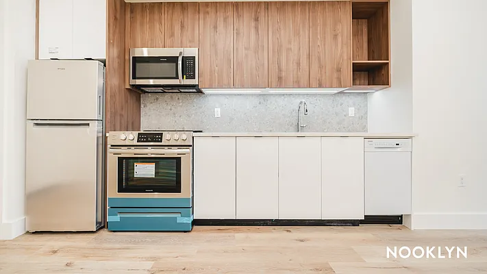 Rented by Nooklyn NYC LLC | media 36