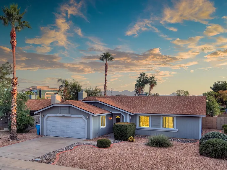 6915 E Sandra Ter — Photo 38