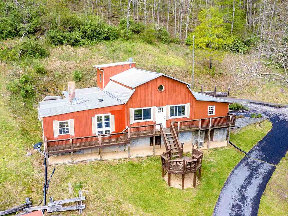 1st image of 332 Hodges Draft Ln