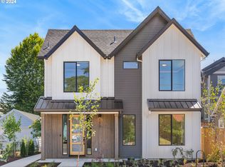 4270 SE 37th Ave #1, Portland, OR 97202