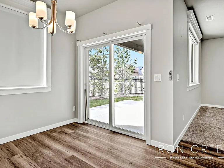 2229 E Kamay Dr — Photo 8