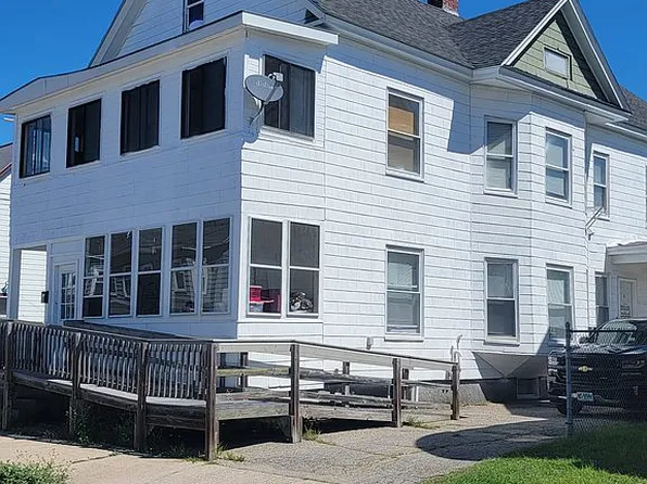 116 Palm St, Nashua, NH 03060
