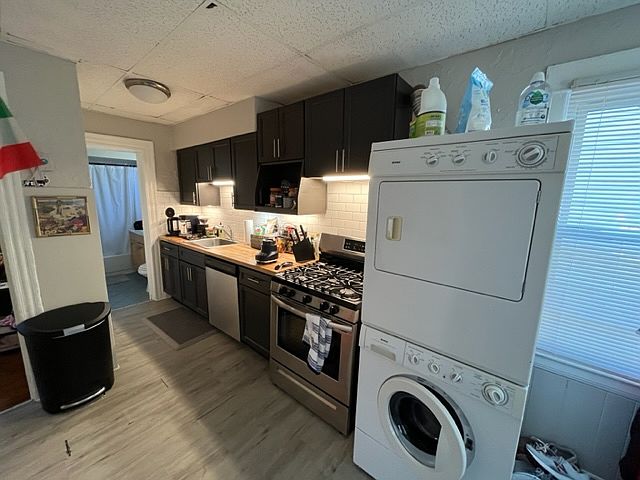 1st image of 12306 Fairview Ct #1