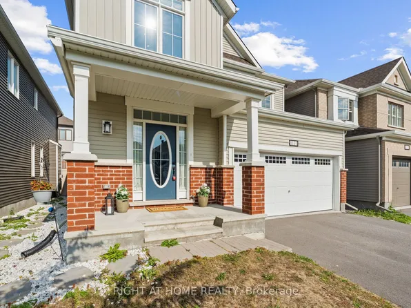 1131 Apolune St, Ottawa, ON K2J 6N8