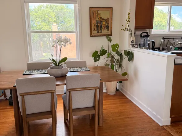 2916 W Berwyn Ave APT 3, Chicago, IL 60625