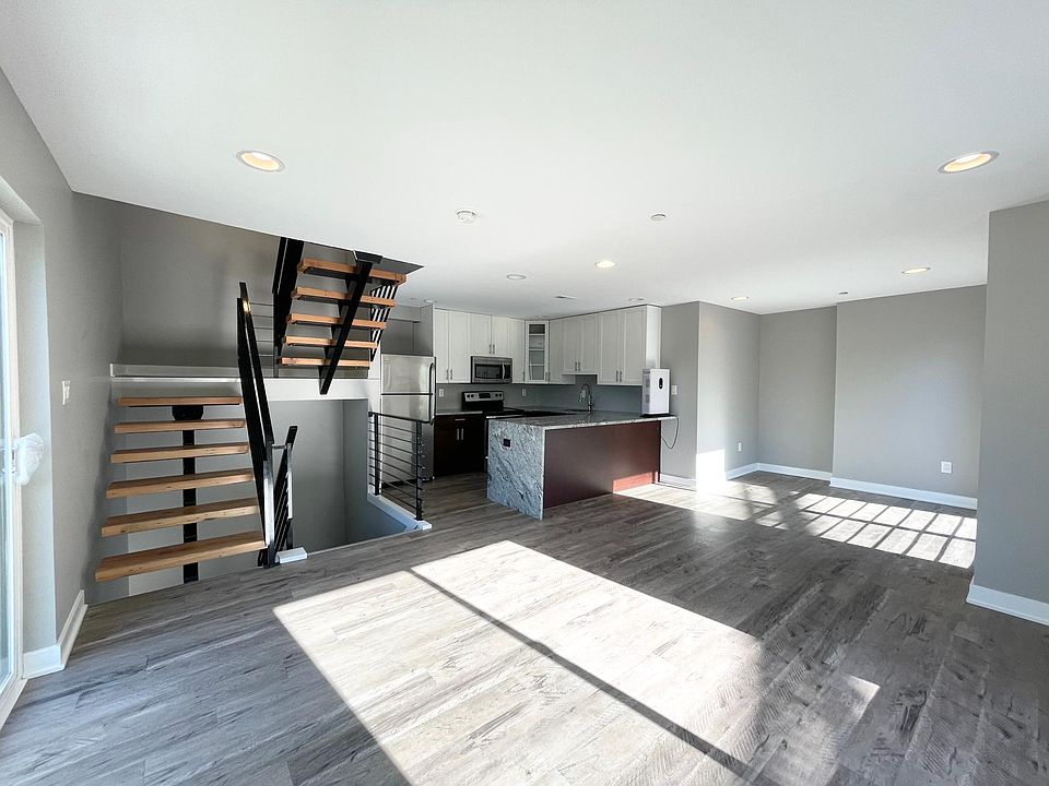 1st image of 1830 Frankford Ave #3R