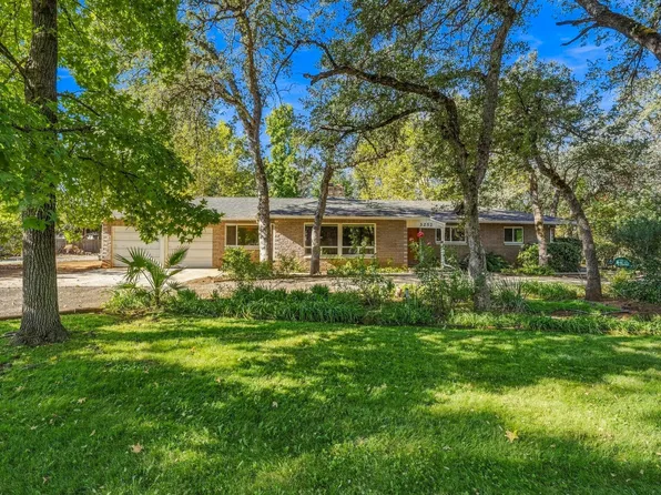 3252 Inverness St, Redding, CA 96002