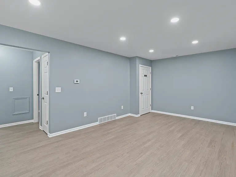816 Asylum St #2 — Photo 7