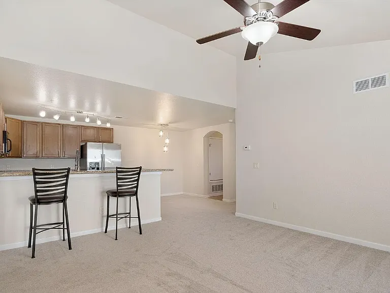 4905 Hahns Peak Dr #202 — Photo 19