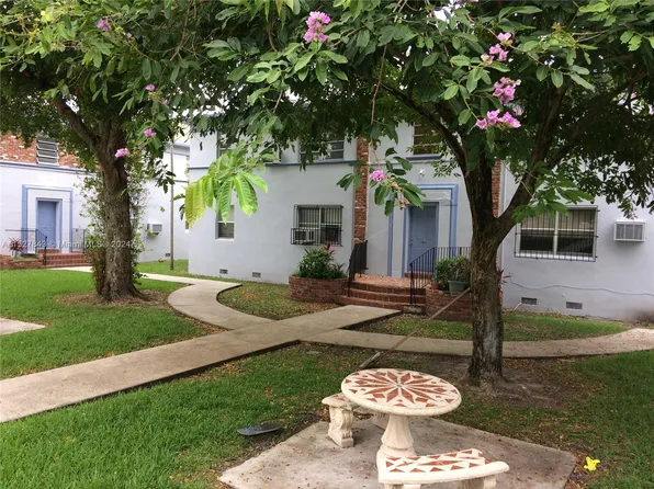 424 NE 82nd St APT 4C, Miami, FL 33138