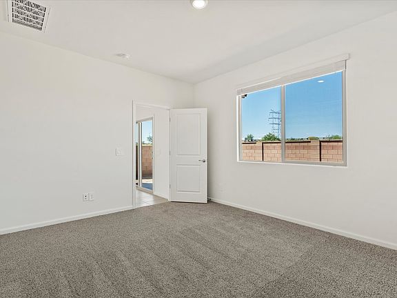 Welcome to the 1560 floorplan.