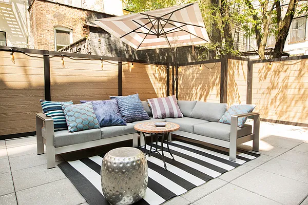 Rented by Safdie Realty Group | media 41