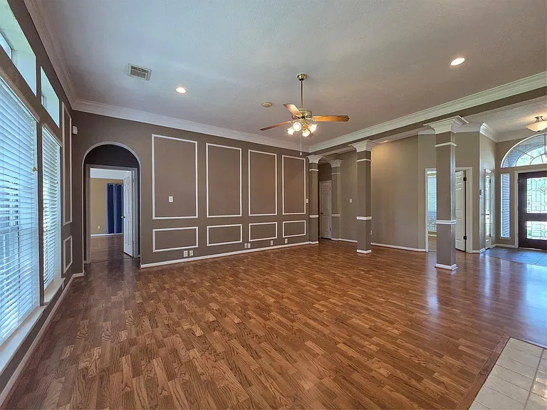 6903 Springcrest Ct — Photo 6