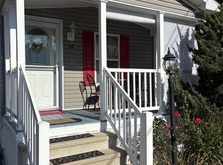 56 Linden Ave N, Westbrook, CT 06498