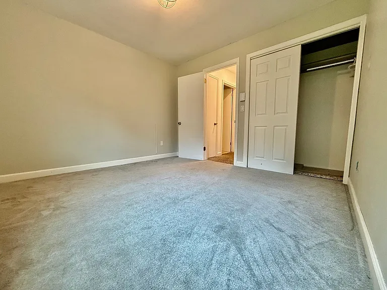 205 Village Dr — Photo 15