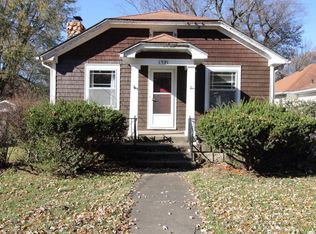 1321 S Kimbrough Ave, Springfield, MO 65807