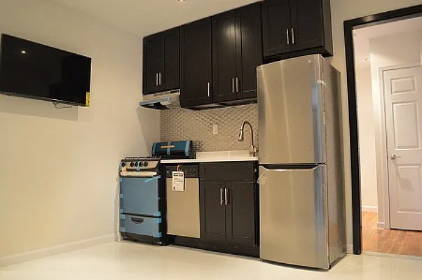 Rented by Premier One Realty LLC | media 1