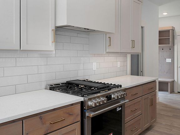 3rd image of 2950 W Marty Street