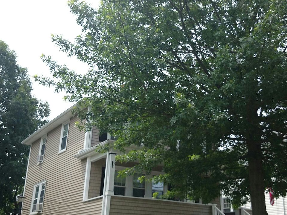 2nd image of 181 Milton St