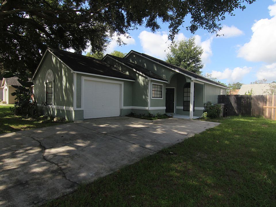 1st image of 1976 Sheeler Oaks Dr