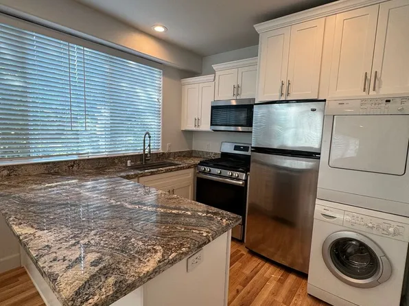 23158 Lone Pine Dr, Auburn, CA 95602