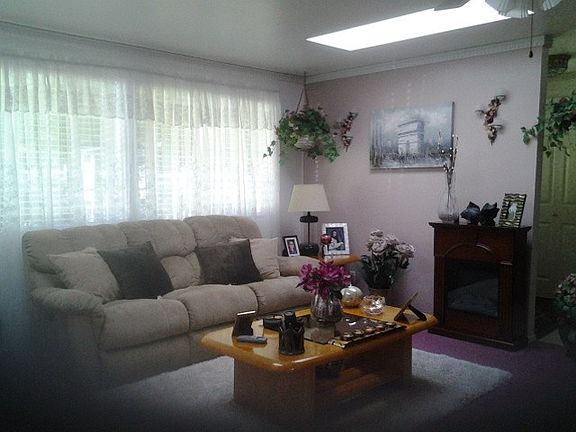 3rd image of 103 198th Ave NW