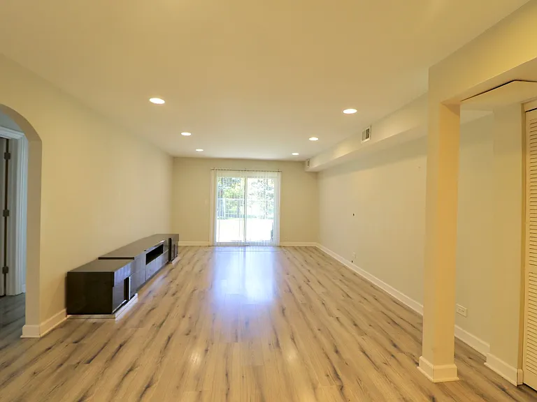 12 Oak Creek Dr #1213 — Photo 8