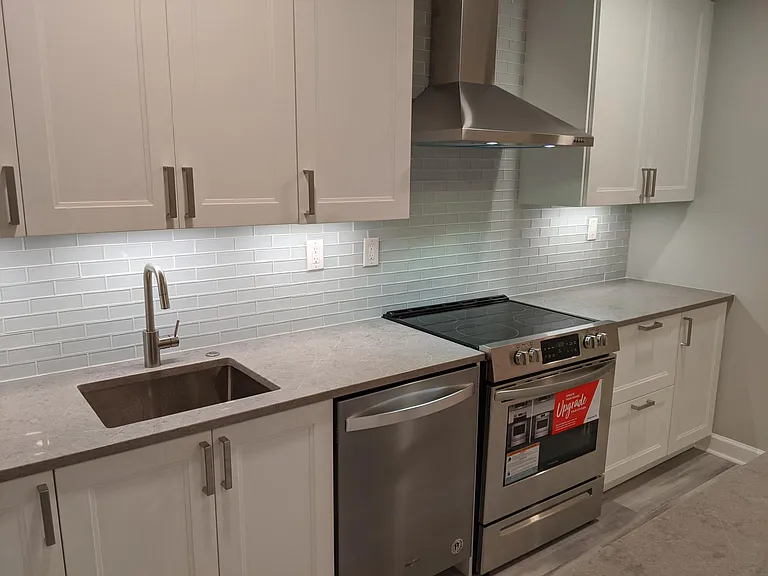 3133 Euclid Ave — Photo 6