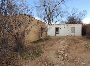 139 Candelario St, Santa Fe, NM 87501