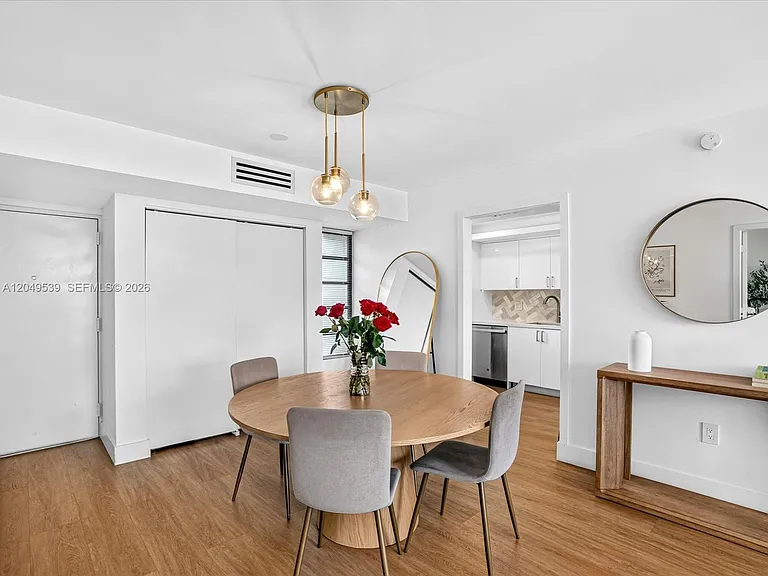 8201 Byron Ave #502 — Photo 6