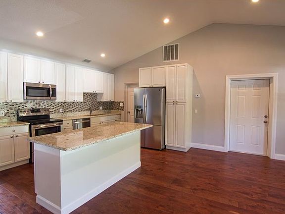4th image of 1430 Asher Ln