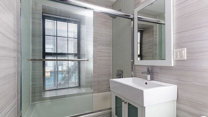 Rented by Nooklyn NYC LLC | media 26