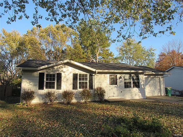1st image of 608 Joseph Dr