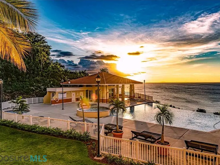 215 Calle Andalucia Apt Aguadilla Pr — Photo 32