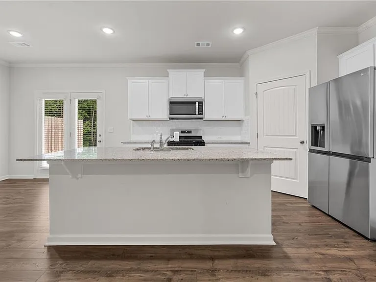 3341 Greyton Dr — Photo 13