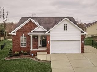 4402 Phelps Ct, Jeffersontown, KY 40299