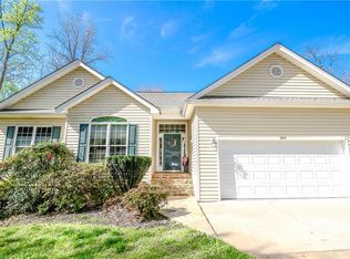 109 Winding Creek Ln, Seneca, SC 29672