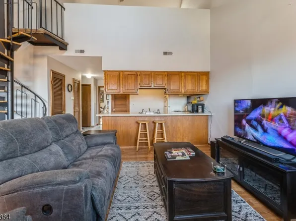 4 Red Lodge Dr 10 #10, Vernon Twp., NJ 07462