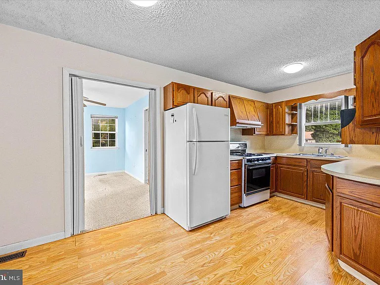404 Franklin Rd — Photo 8