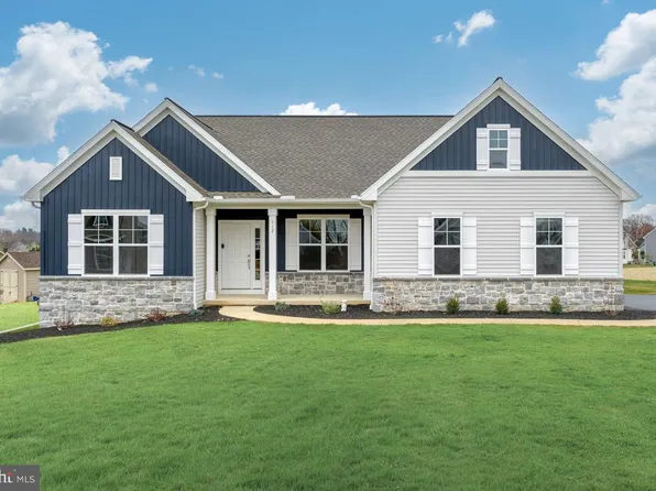 112 Princeton Pl #L-0121, Lebanon, PA 17042