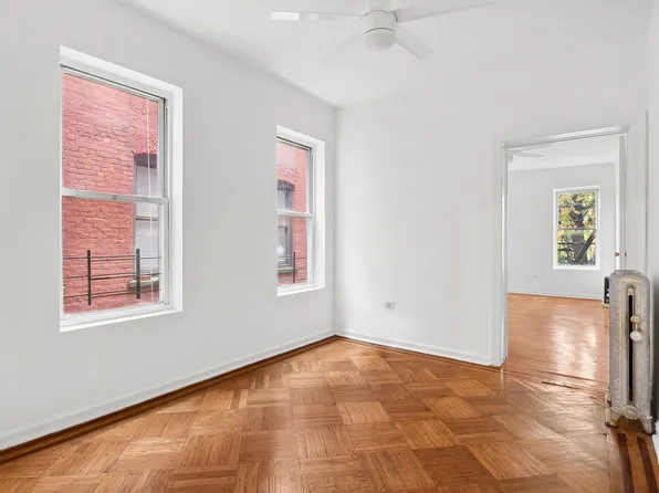 244 New York Avenue image 4 of 6