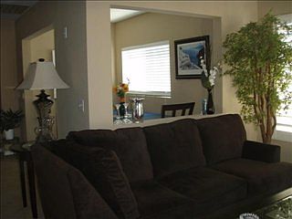 4th image of 1420 Grand Ave APT D