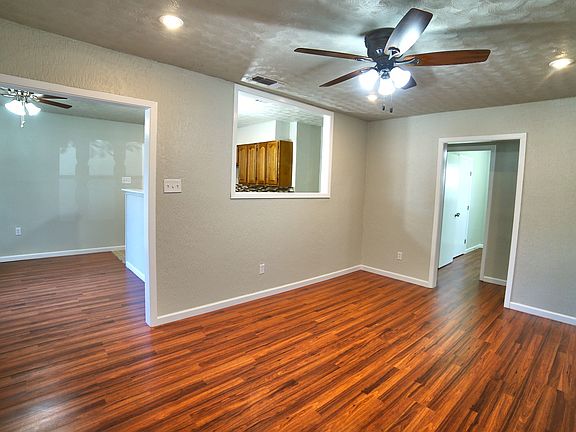 5th image of 5215 Witt St